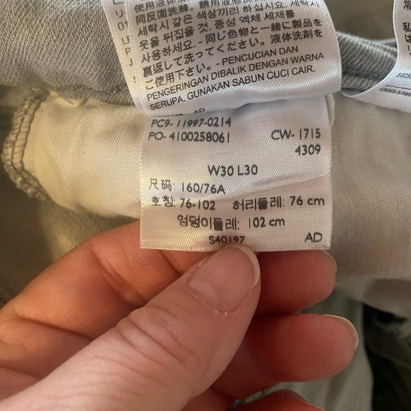 Ladies Levi’s Black Label grey jeans size 30 - Picture 7 of 8